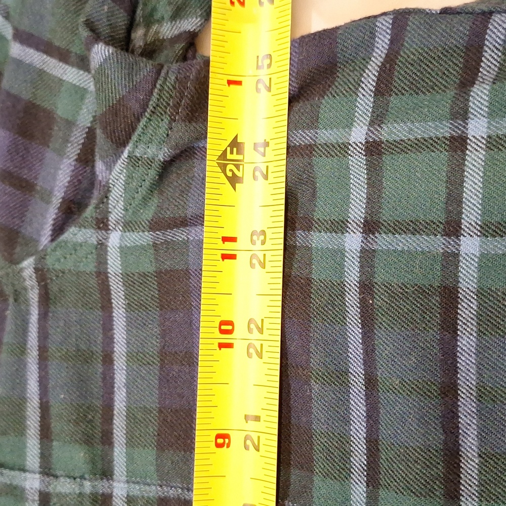 L.L. Bean Tartan Plaid Denim Flip Cuff Mens Casual Green Blue Flannel Shirt Sz L - Picture 5 of 8